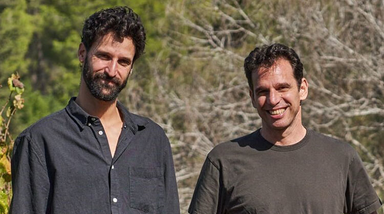 איש הענבים מארח: ערן פיק ודן שיינמן, יינני יקב צרעה